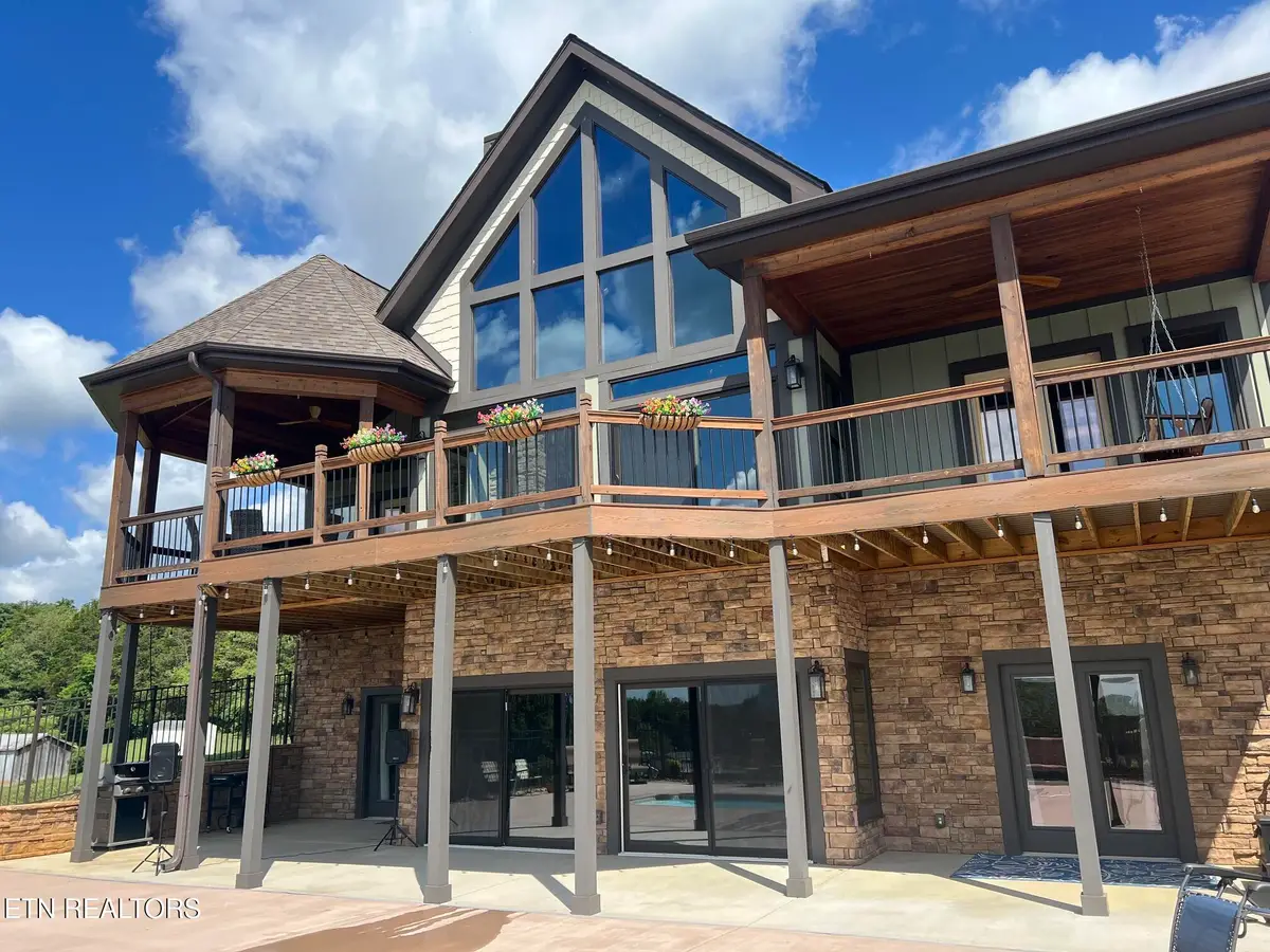 120 Smith Rd, Corryton, TN 37721 - #1