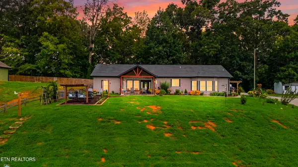 2240 E Union Valley Rd, Seymour, TN 37865