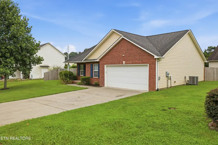 711 Drakewood Rd, Knoxville, TN 37924 - #3
