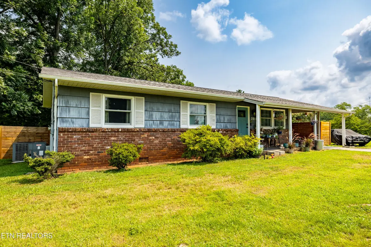 3211 Lineback Rd, Knoxville, TN 37921 - #1