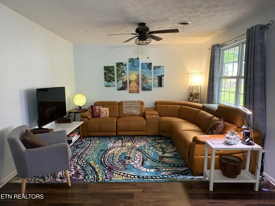 2519 SE Seaton Ave, Knoxville, TN 37920 - #2