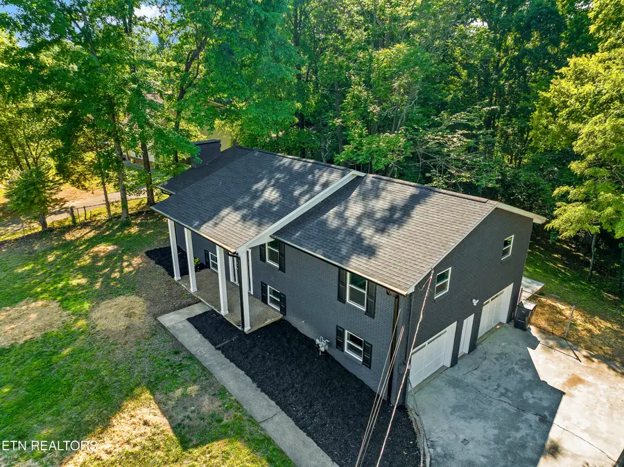 915 Ronald Drive, Talbott, TN 37877 - #2
