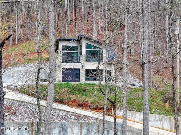 318 Carp Lane, LaFollette, TN 37766