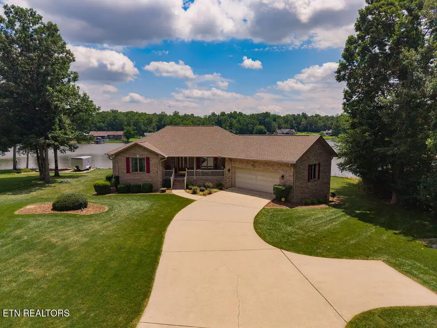 8819 Cherokee Tr, Crossville, TN 38572 - #3