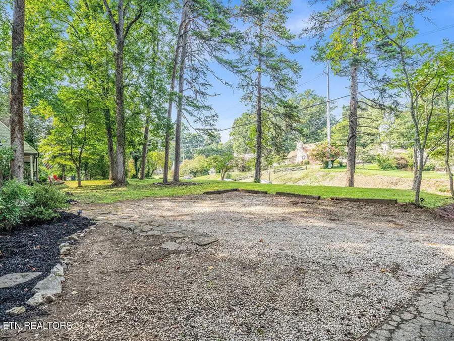 5705 Chapman Hwy, Knoxville, TN 37920 - #3