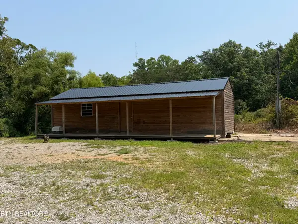 112 State Garage Rd, Jamestown, TN 38556