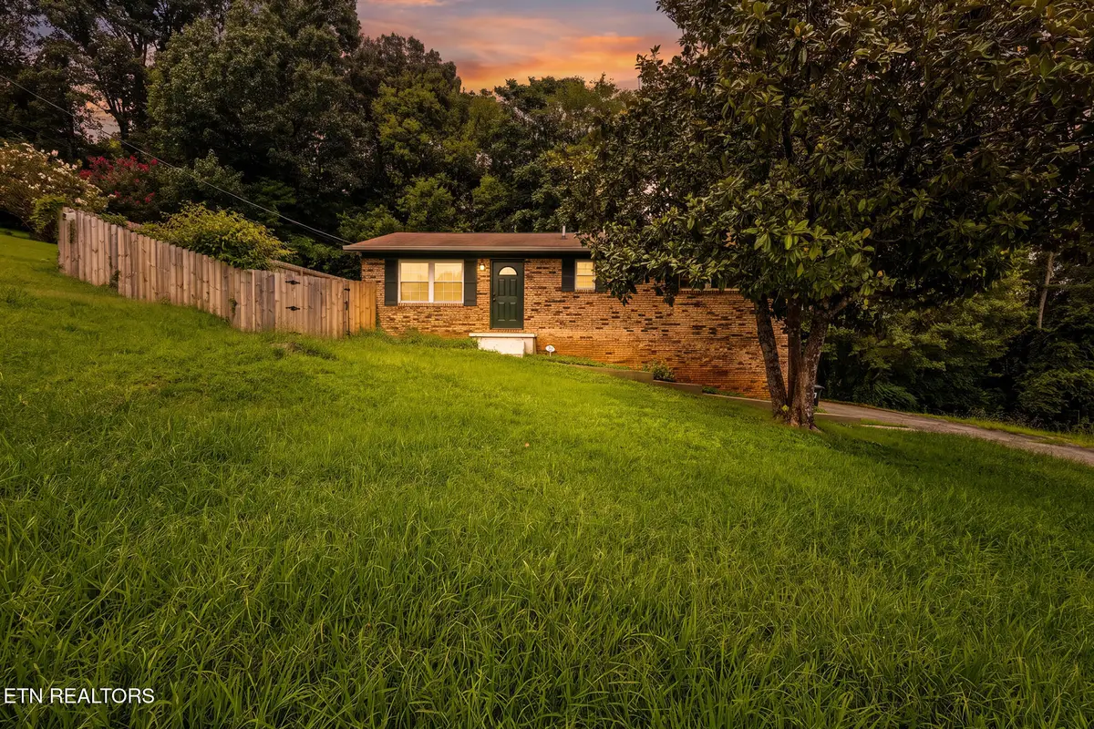 4400 Wells Rd, Knoxville, TN 37920 - #1