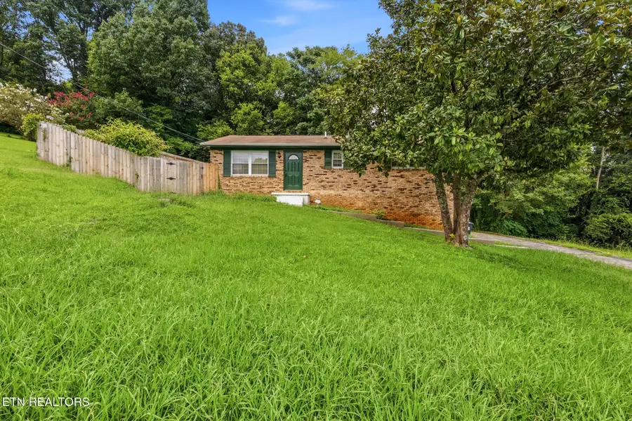 4400 Wells Rd, Knoxville, TN 37920 - #2