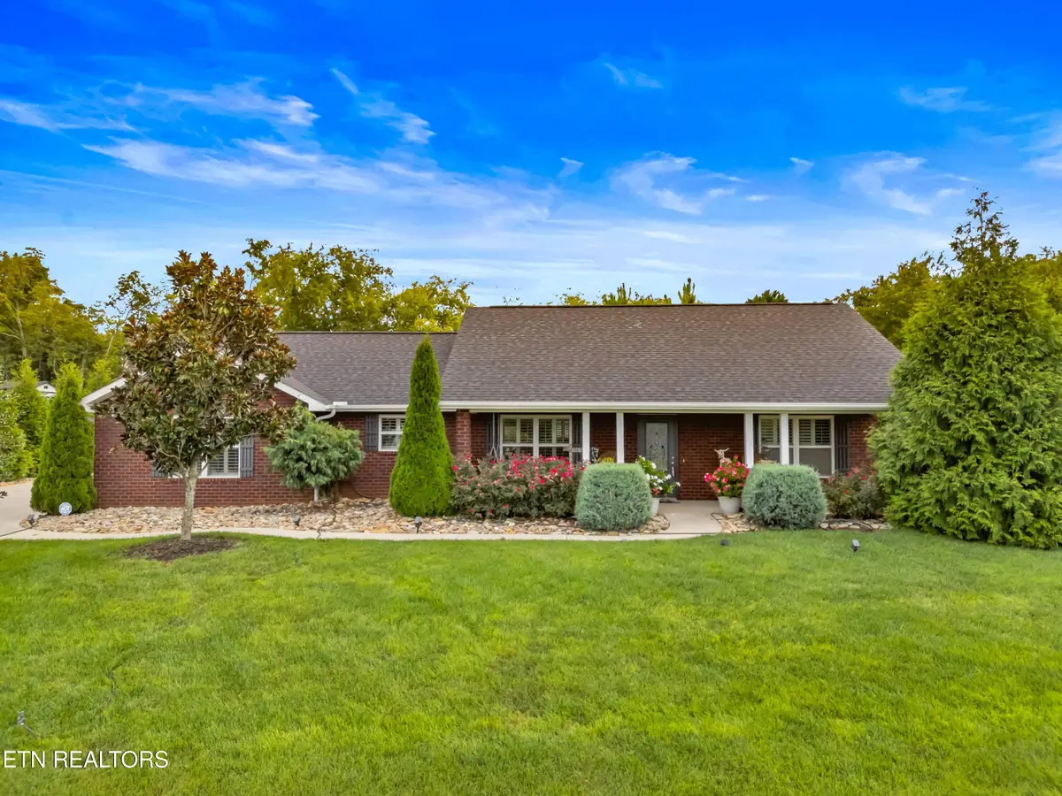 136 Crosslake Lane, Dandridge, TN 37725 - #1