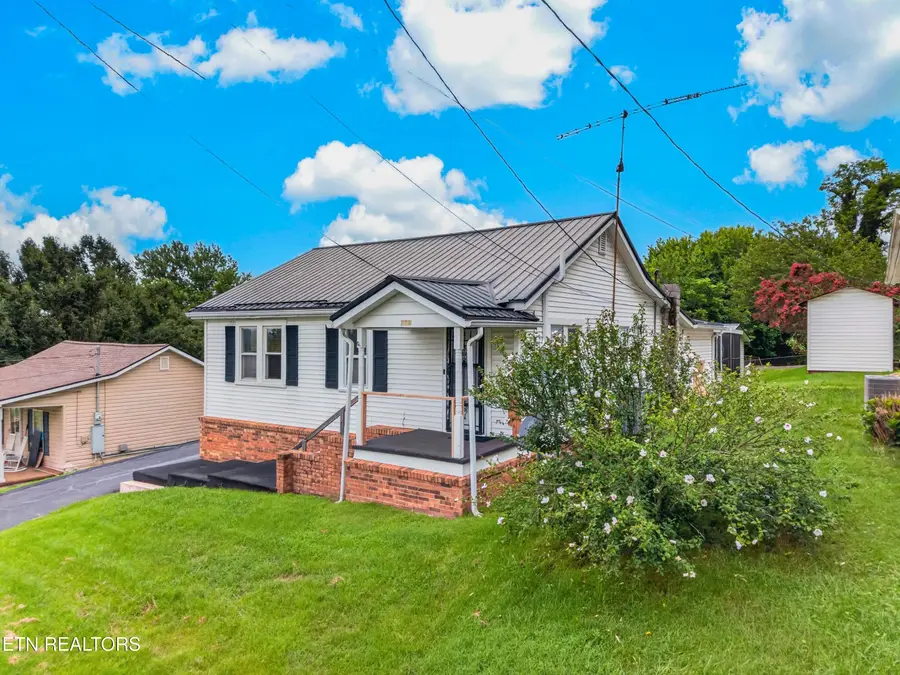 229 Aesque St, Kingsport, TN 37665 - #3