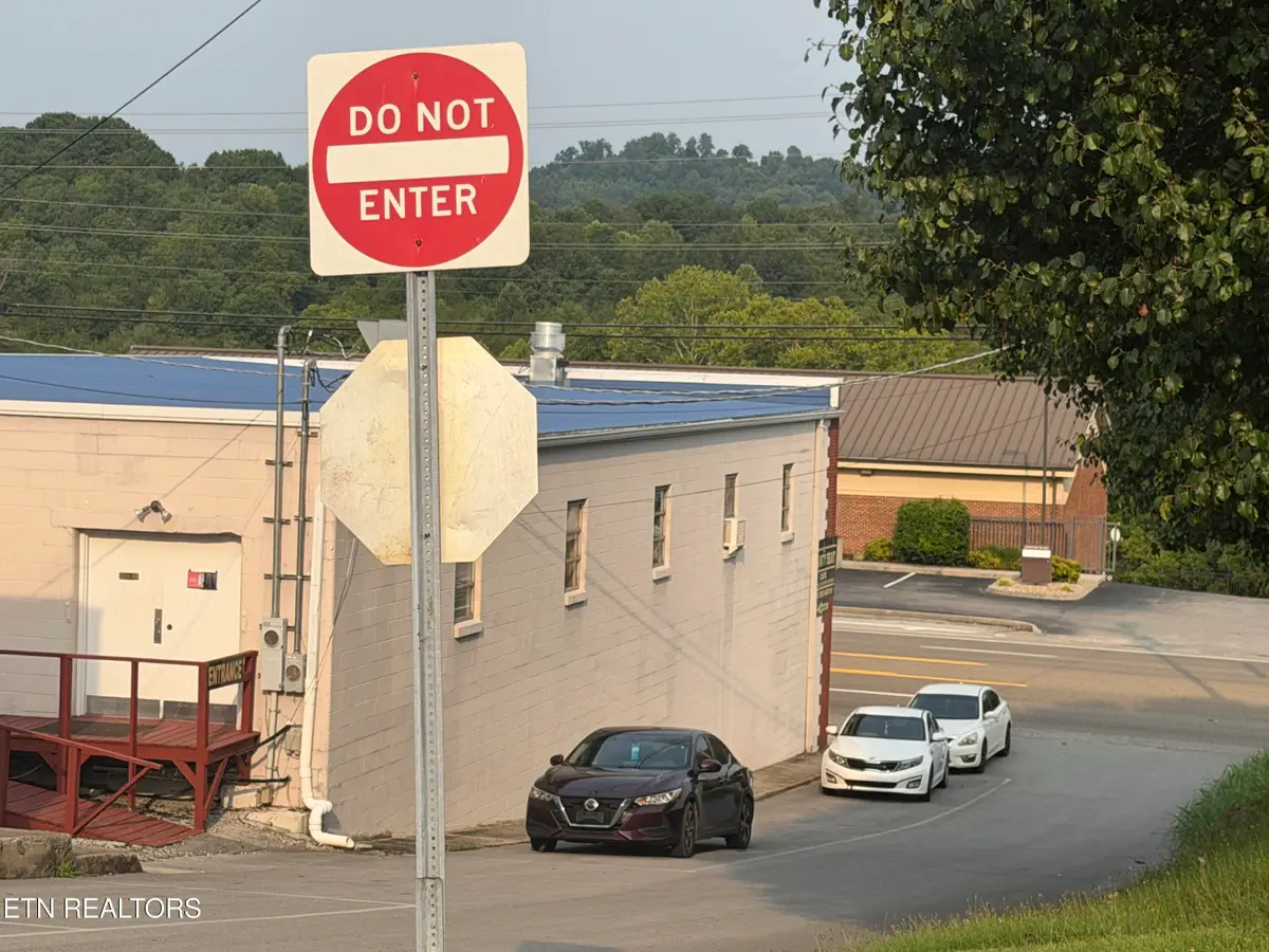 1751 N Broad St, Tazewell, TN 37879 - #1