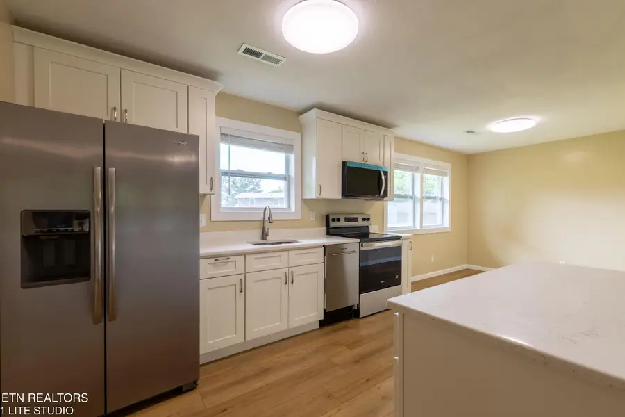 1658 Laurans Ave, Knoxville, TN 37915 - #2