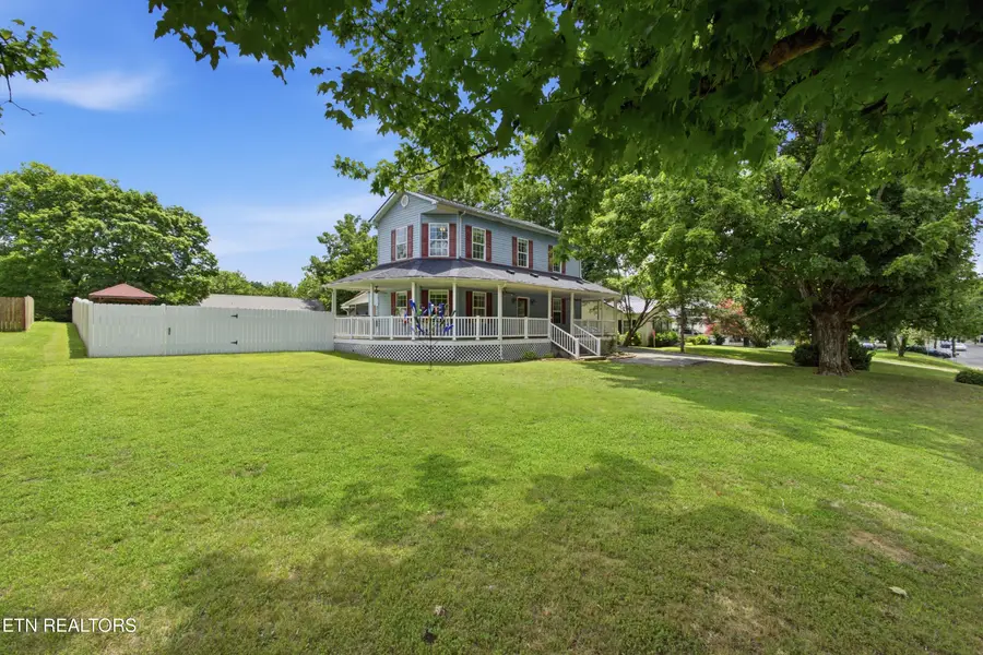 617 N College St, Madisonville, TN 37354 - #3
