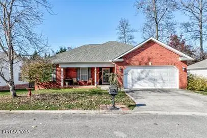 717 Chamberlain Manor Way, Knoxville, TN 37920