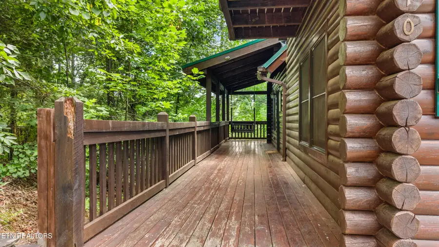 2810 Ridge Creek Circle, Sevierville, TN 37876 - #3