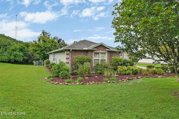 122 Twin Oaks Drive, Rockwood, TN 37854