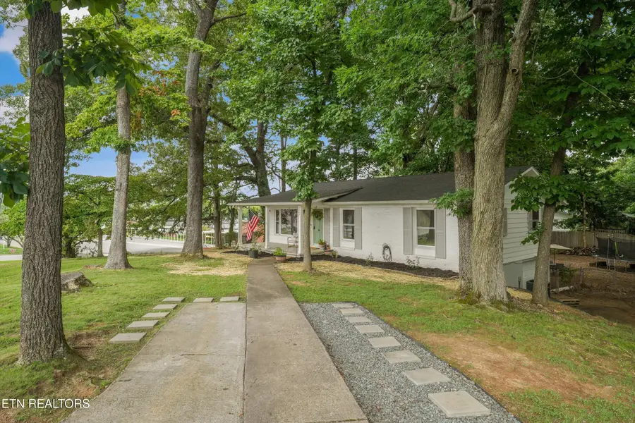 3604 Sisk Rd, Knoxville, TN 37921 - #2