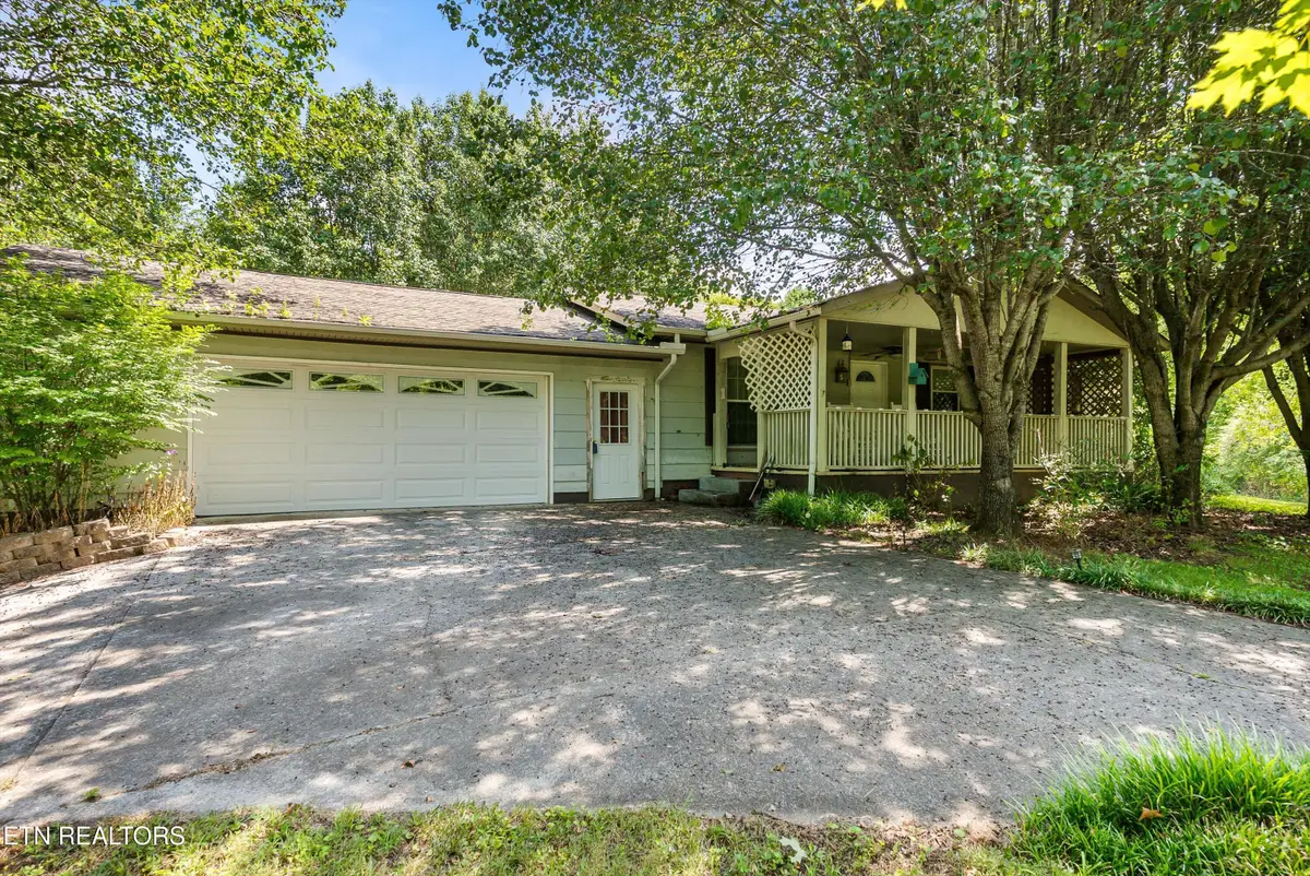 3754 Mutton Hollow Rd, Maryville, TN 37803 - #1