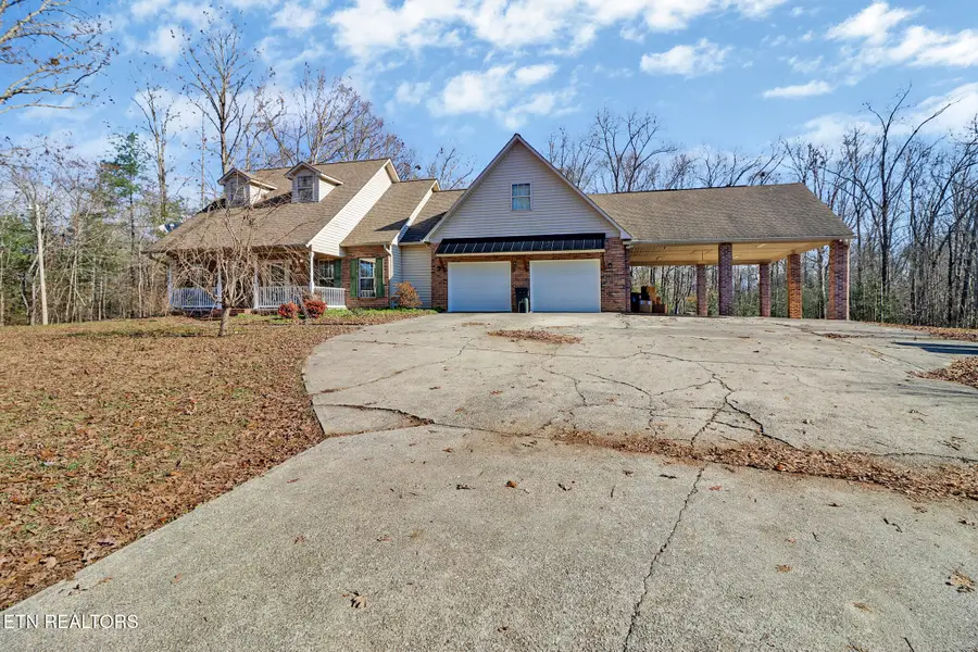 233 Redmon Rd, Wartburg, TN 37887 - #2