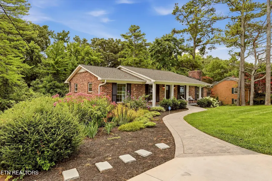 8130 Ainsworth Drive, Knoxville, TN 37909 - #3