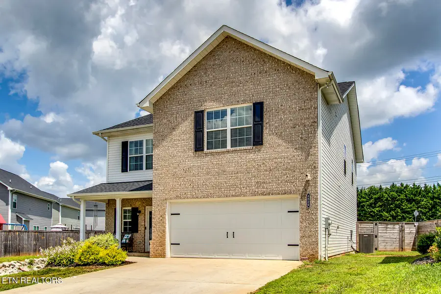 4826 Stoneyhurst Lane, Knoxville, TN 37918 - #2