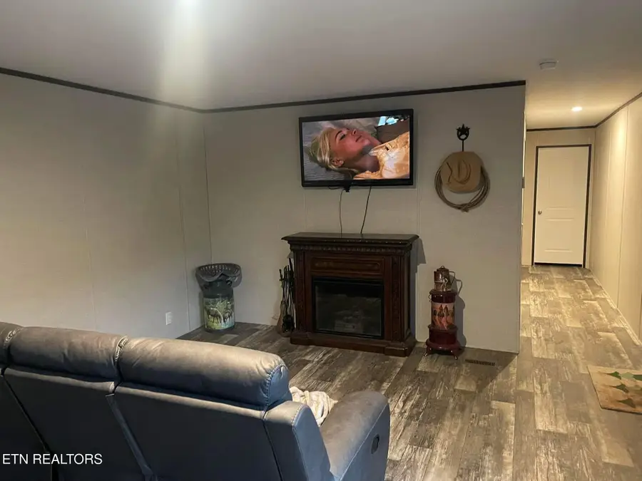 3500 Warrensburg Rd, Whitesburg, TN 37891 - #3