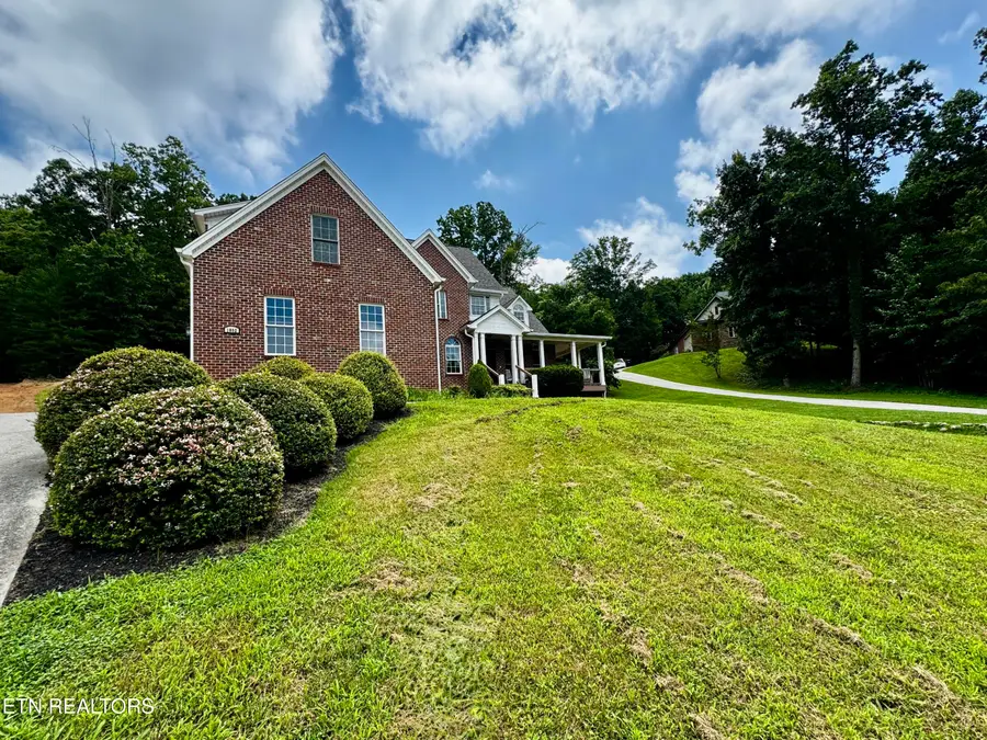 1802 Calgary Falls Lane, Knoxville, TN 37931 - #2