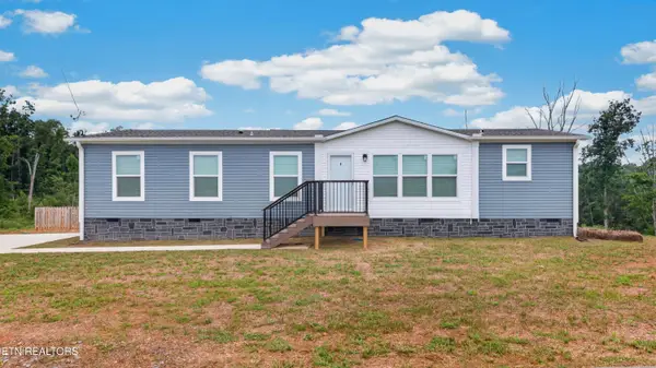 245 Laura Boling Loop Rd, Strawberry Plains, TN 37871