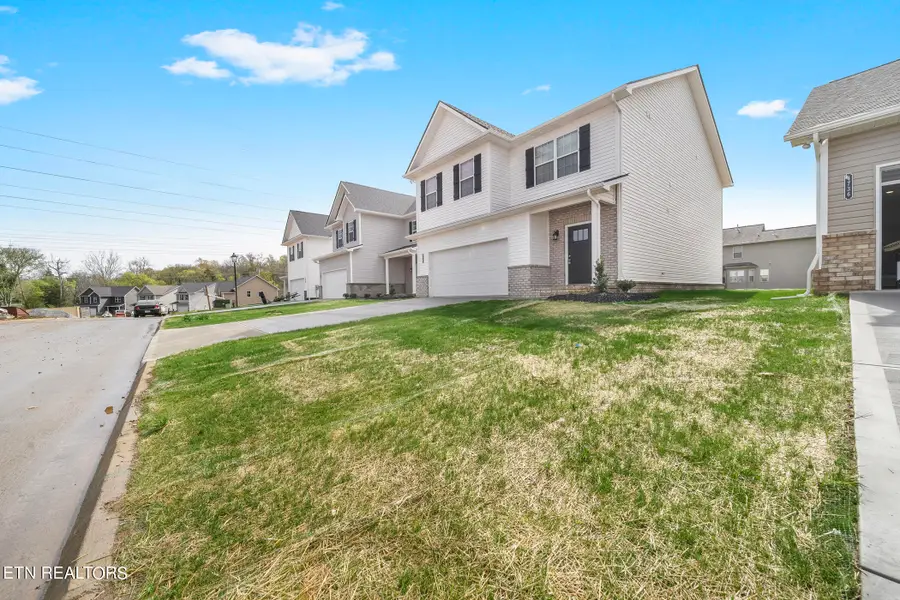 4740 Stoneyhurst Lane, Knoxville, TN 37918 - #3