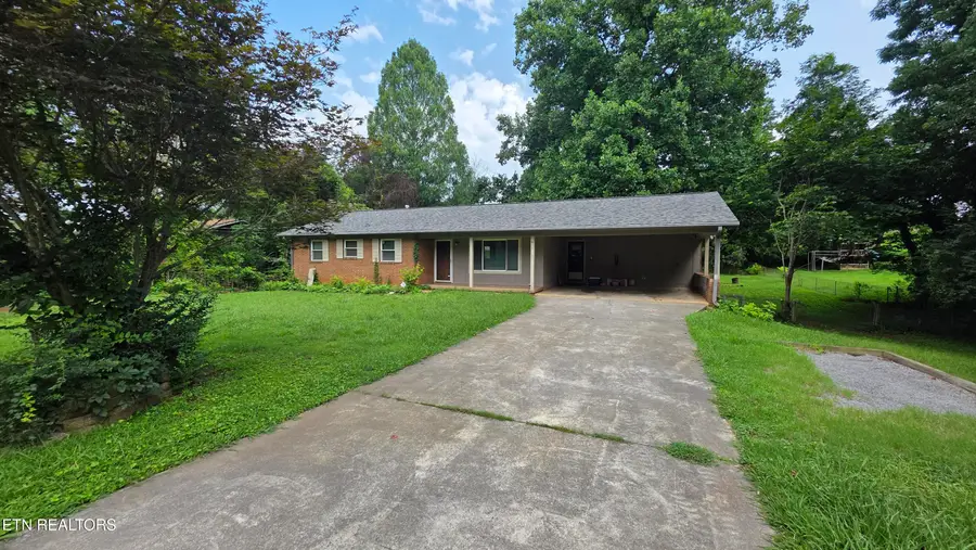 617 Greenwich Drive, Maryville, TN 37803 - #2