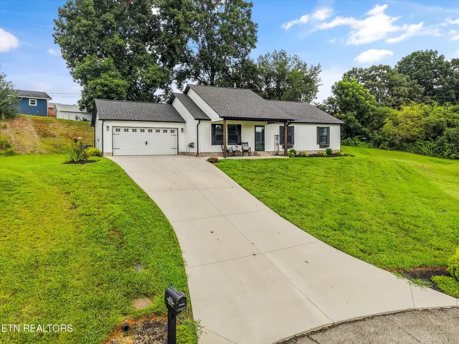 126 Zoe Circle, Jacksboro, TN 37757 - #3