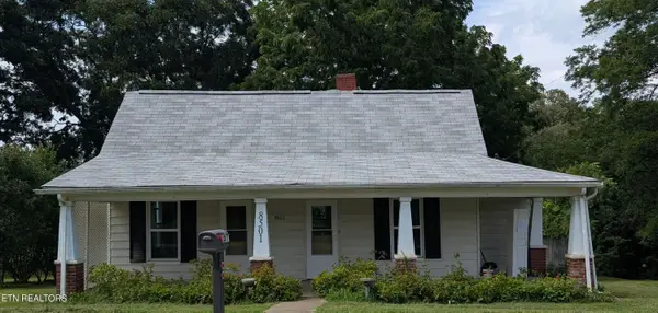 8501 Garrison Drive, Knoxville, TN 37931