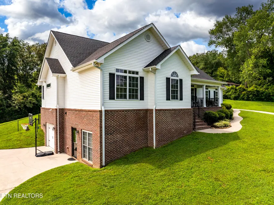 192 Marcowe Drive, Clinton, TN 37716 - #2