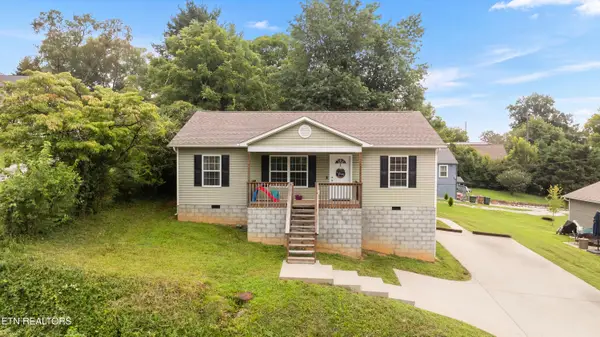 1714 Spring Hill Rd, Knoxville, TN 37914