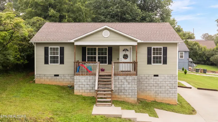 1714 Spring Hill Rd, Knoxville, TN 37914 - #2