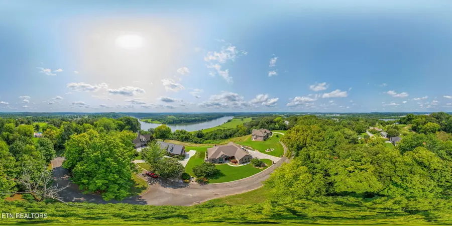 645 Fort Hill St, Loudon, TN 37774 - #2