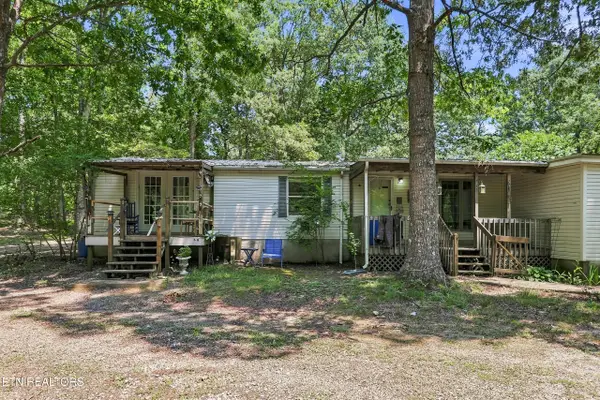638 Crestview Loop, Crossville, TN 38571