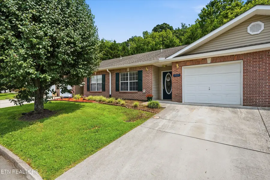 4055 Darwin Way, Knoxville, TN 37918 - #2