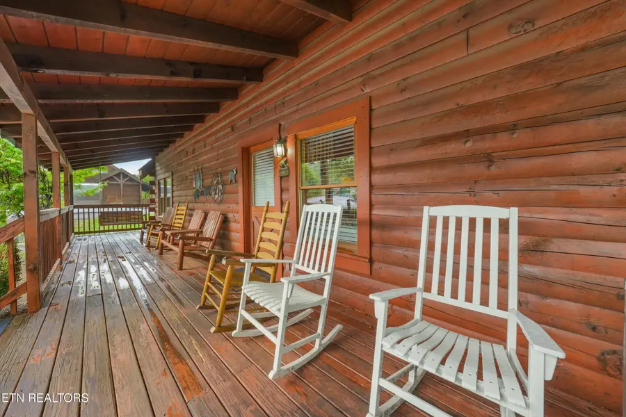 3208 White Falcon Way Way #814, Pigeon Forge, TN 37863 - #3