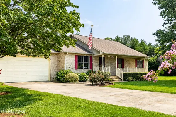 478 Wilaway Rd, Maryville, TN 37801