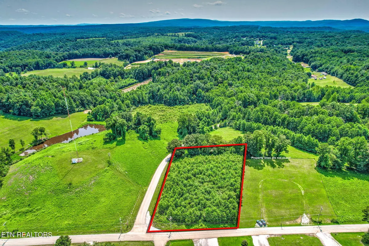 Potters Falls Rd, Wartburg, TN 37887 - #1