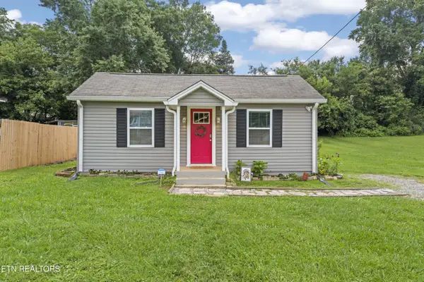 3704 Decatur Drive, Knoxville, TN 37920