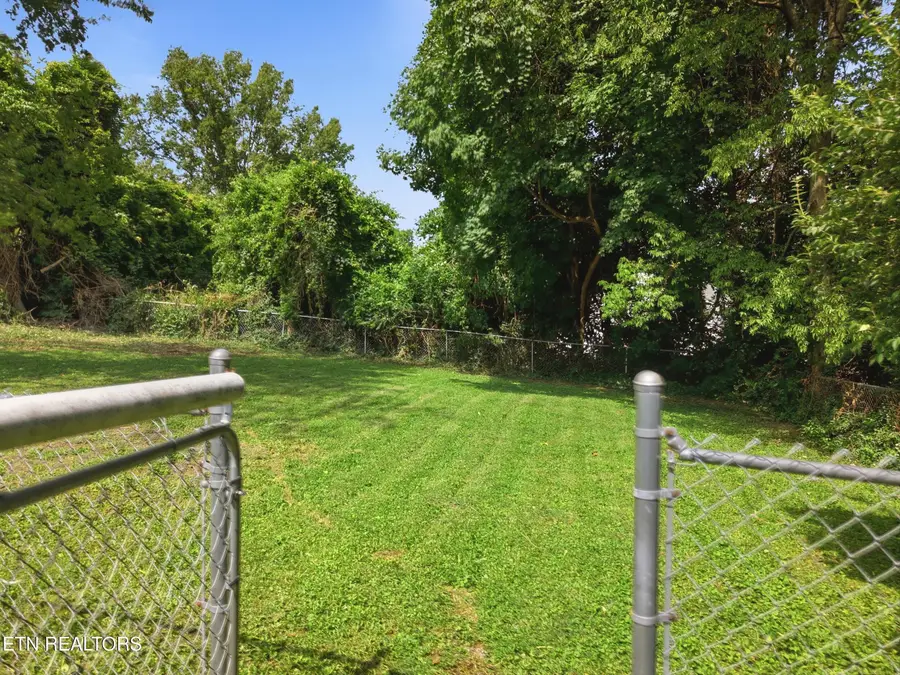 4812 Central Avenue Pike, Knoxville, TN 37912 - #2