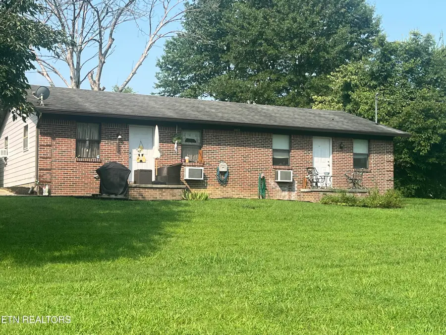 1005 Lisa St, Seymour, TN 37865 - #2