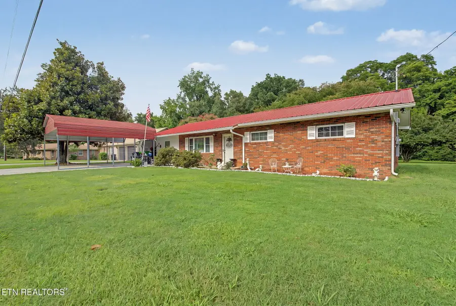 324 Fenway Drive, Pigeon Forge, TN 37863 - #2
