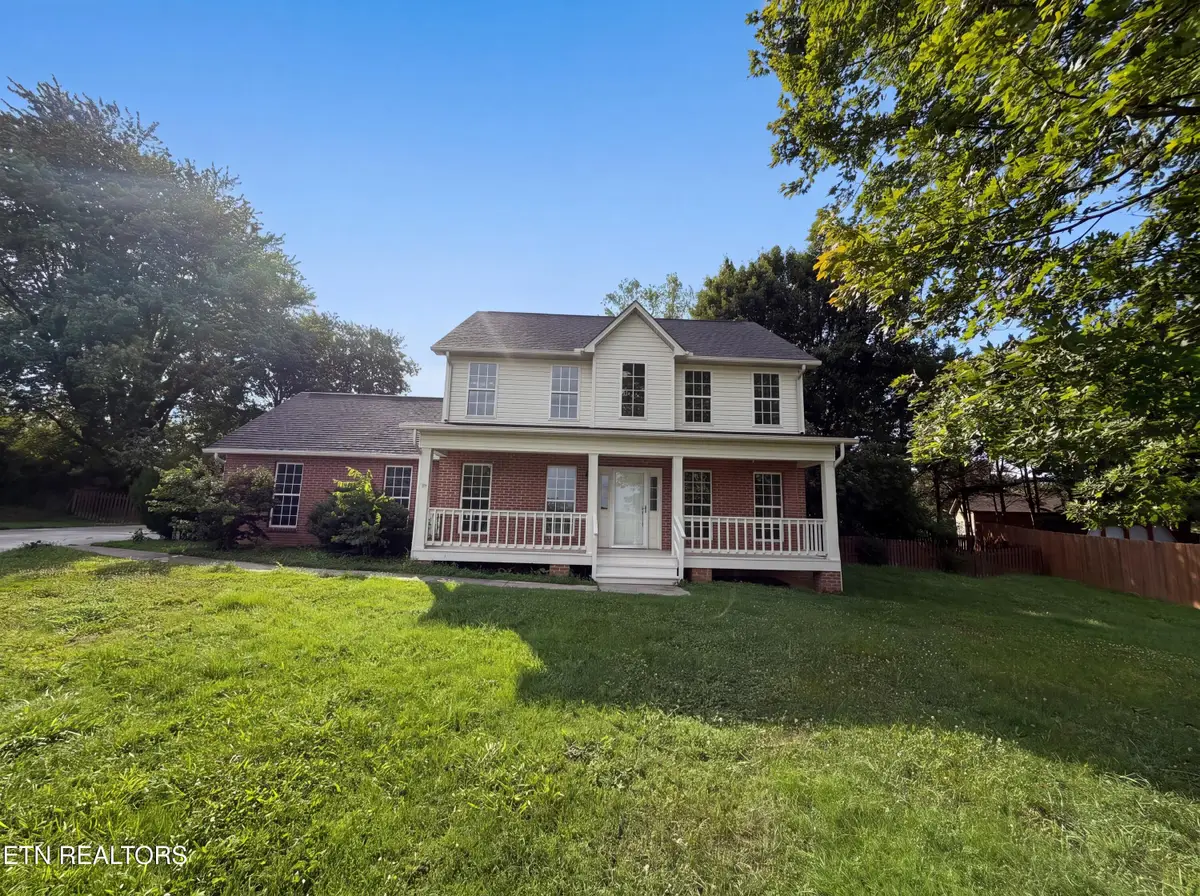 518 Glenfield Circle, Maryville, TN 37804 - #1