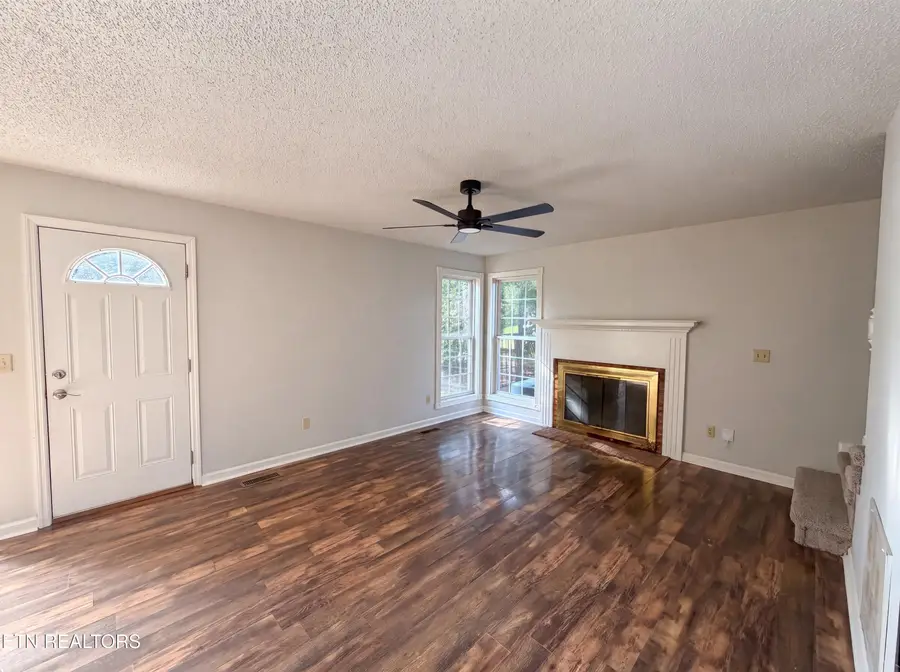 518 Glenfield Circle, Maryville, TN 37804 - #3