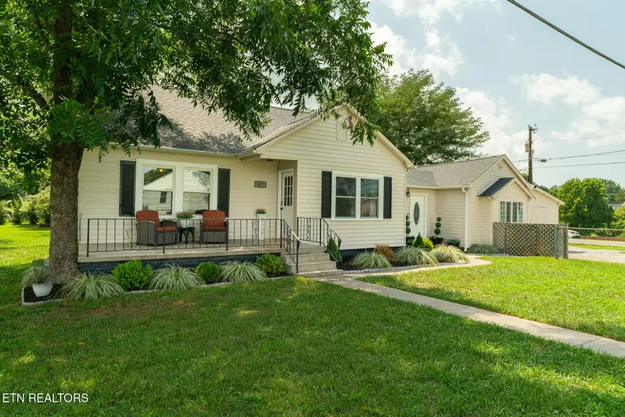 1027 Harrisdale St, Maryville, TN 37801 - #2