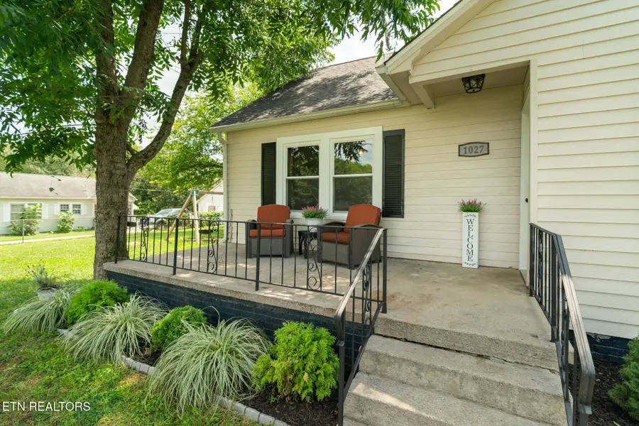 1027 Harrisdale St, Maryville, TN 37801 - #3