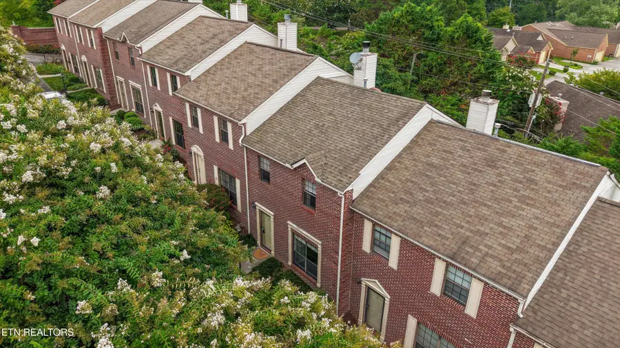 437 S Gallaher View Rd #6, Knoxville, TN 37919 - #3